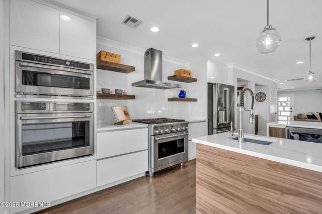 704 15th Avenue, Belmar, NJ 07719