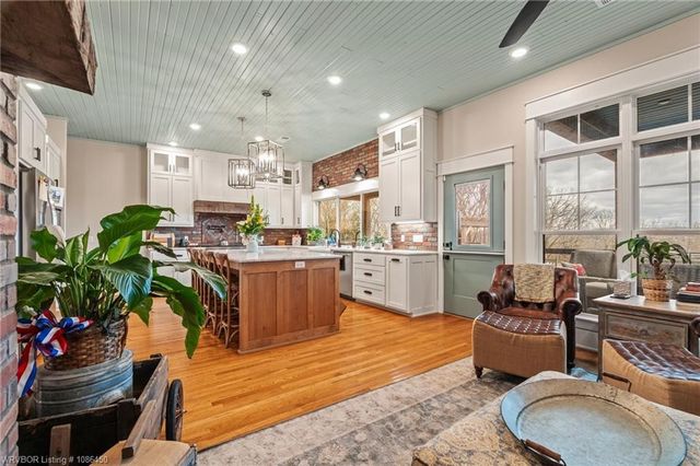 8128 Belmont Drive, Alma, AR 72921