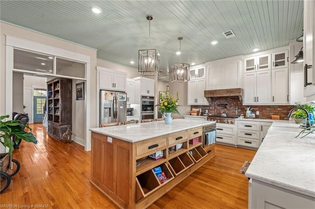 8128 Belmont Drive, Alma, AR 72921