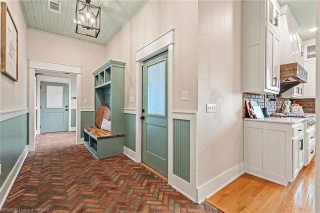 8128 Belmont Drive, Alma, AR 72921