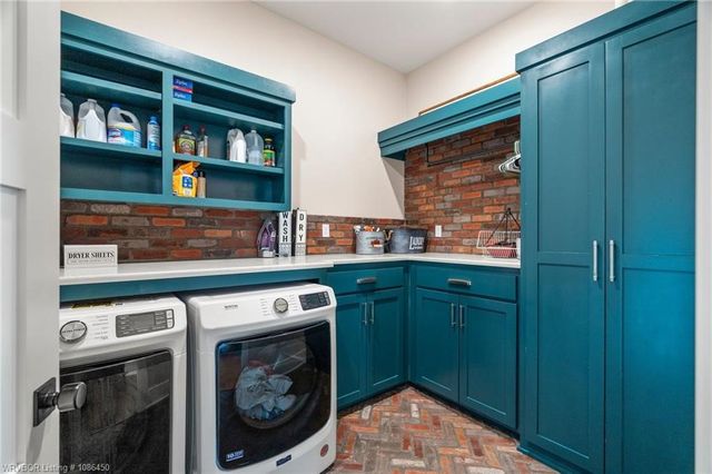 8128 Belmont Drive, Alma, AR 72921