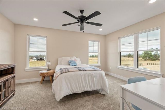 8128 Belmont Drive, Alma, AR 72921