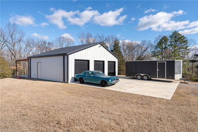 8128 Belmont Drive, Alma, AR 72921