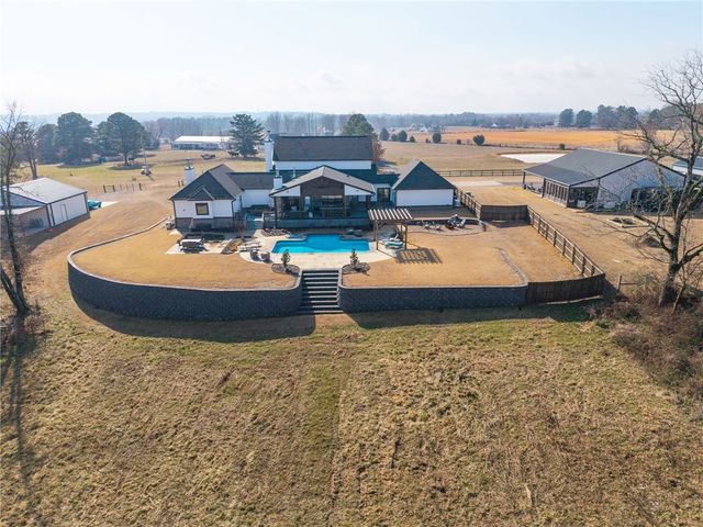 8128 Belmont Drive, Alma, AR 72921
