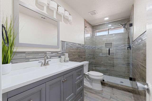 2121 Tanur Cascade Drive, Anna, TX 75409