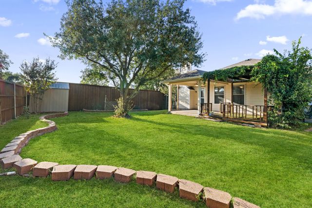 2121 Tanur Cascade Drive, Anna, TX 75409