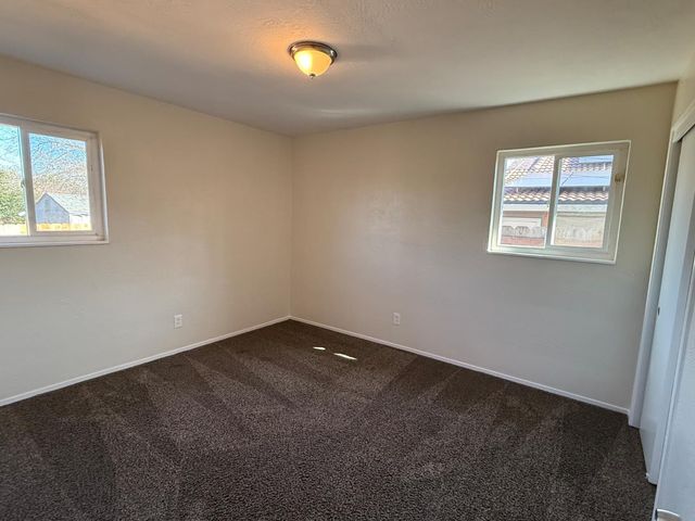 123 Wawona St, Manteca, CA 95337