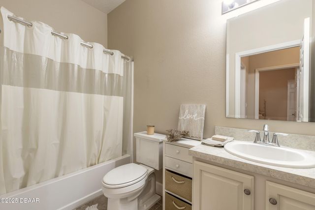 312 Grande Sunningdale Loop, Daytona Beach, FL 32124