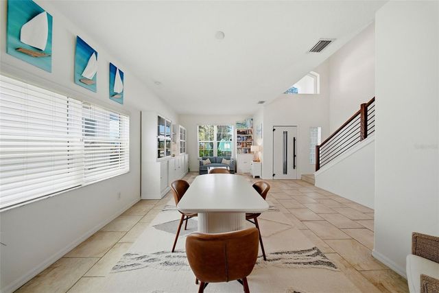 236 15TH AVENUE SE, St Petersburg, FL 33701