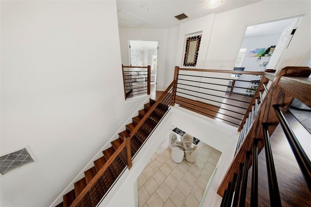 236 15TH AVENUE SE, St Petersburg, FL 33701