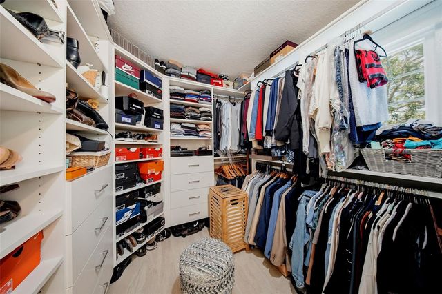 236 15TH AVENUE SE, St Petersburg, FL 33701