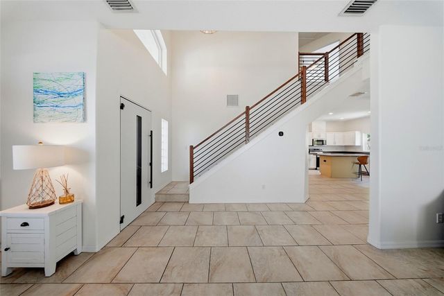 236 15TH AVENUE SE, St Petersburg, FL 33701
