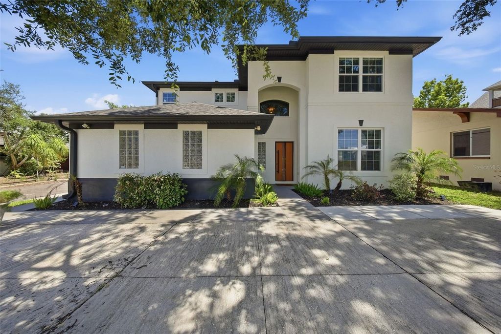 236 15TH AVENUE SE, St Petersburg, FL 33701