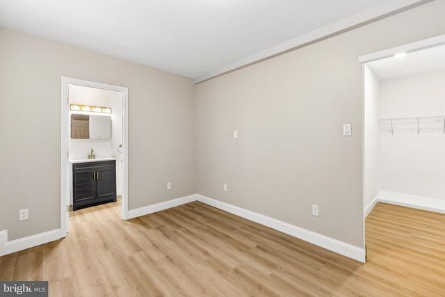 48 PERSHING LN, Sicklerville, NJ 08081