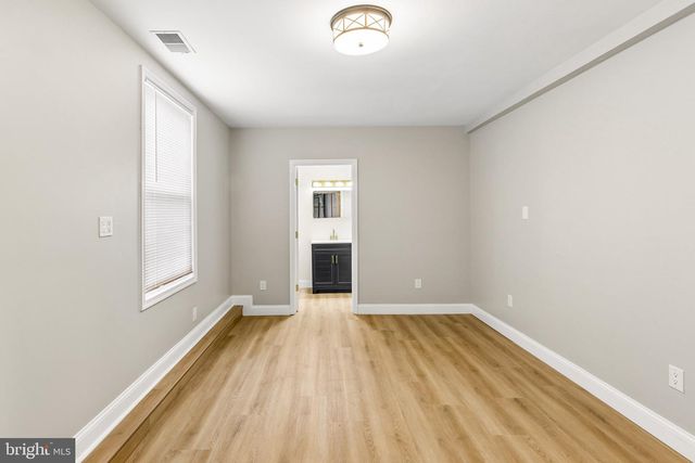 48 PERSHING LN, Sicklerville, NJ 08081