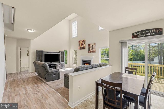 11111 PARK RIDGE RD, Fredericksburg, VA 22408