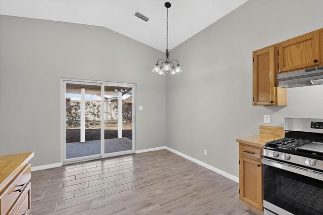 7705 Santa Maria Court NW, Albuquerque, NM 87120