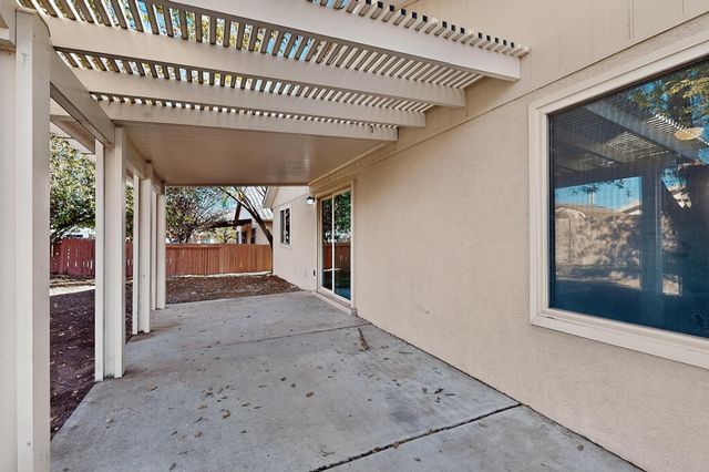 7705 Santa Maria Court NW, Albuquerque, NM 87120