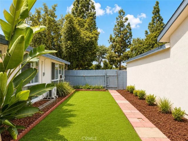 2501 Santa Ysabel, Fullerton, CA 92831