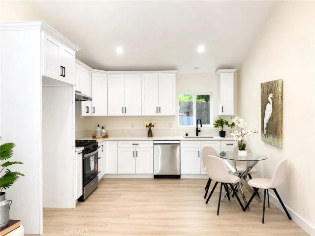 2501 Santa Ysabel, Fullerton, CA 92831