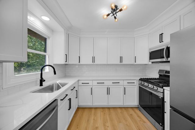 3709 W 121st Avenue, Crown Point, IN 46307