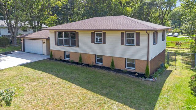 3709 W 121st Avenue, Crown Point, IN 46307