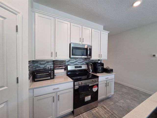 3949 AMBROSE AVENUE, Kissimmee, FL 34746