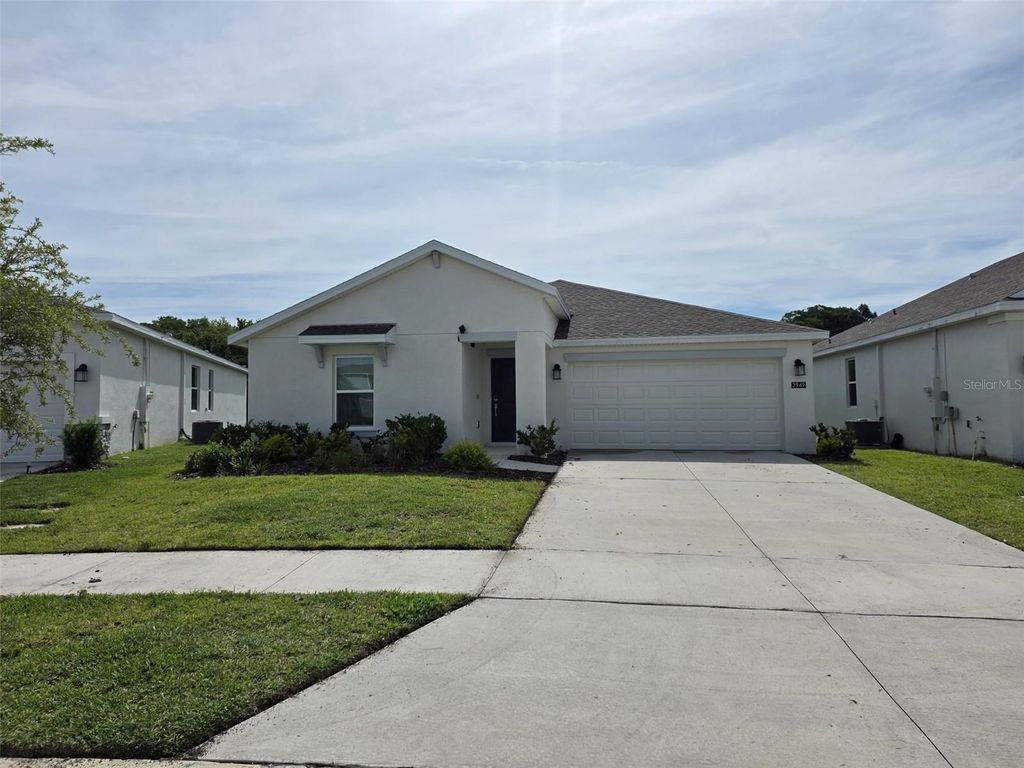 3949 AMBROSE AVENUE, Kissimmee, FL 34746