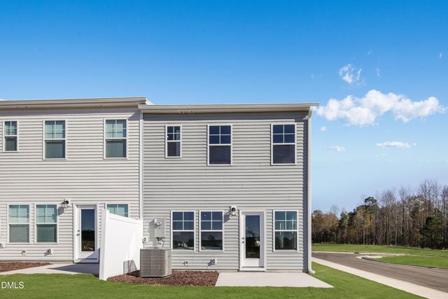 96 Florida Street, Lillington, NC 27546