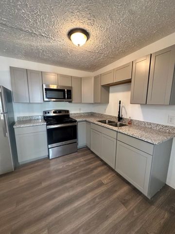 978 Ringold Street B, Houston, TX 77088