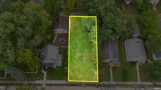 1214 E Mckinley Avenue, South Bend, IN 46617