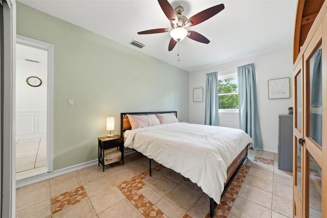 4943 WISHART BOULEVARD, Tampa, FL 33603