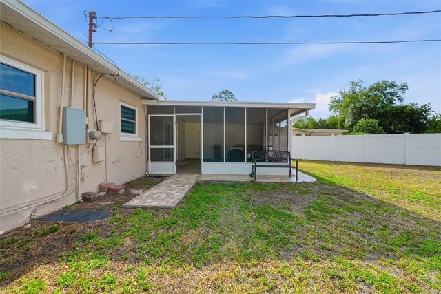 4943 WISHART BOULEVARD, Tampa, FL 33603