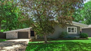 2548 Wicker Avenue, Highland, IN 46322