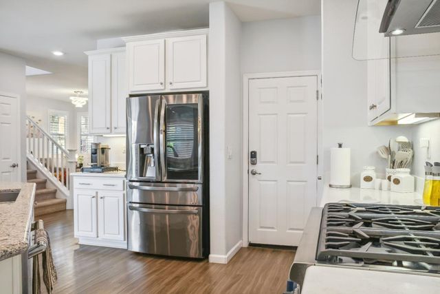 5025 Maestro Way, Roseville, CA 95747