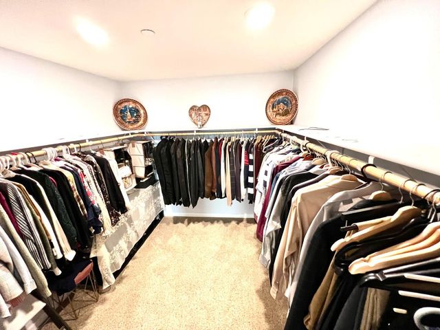 5025 Maestro Way, Roseville, CA 95747