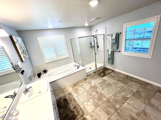 5025 Maestro Way, Roseville, CA 95747
