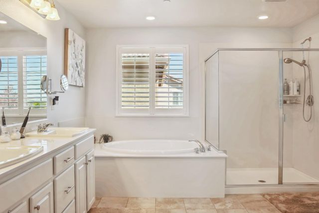 5025 Maestro Way, Roseville, CA 95747