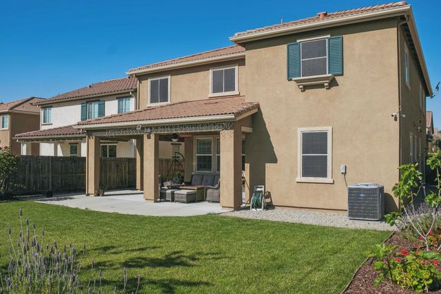 5025 Maestro Way, Roseville, CA 95747
