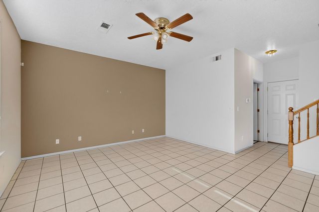 1401 Cerro Crestado Drive NW, Los Lunas, NM 87031