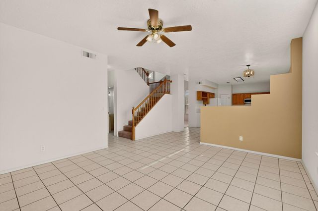 1401 Cerro Crestado Drive NW, Los Lunas, NM 87031