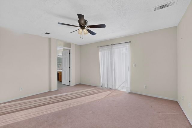 1401 Cerro Crestado Drive NW, Los Lunas, NM 87031