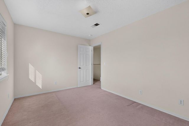 1401 Cerro Crestado Drive NW, Los Lunas, NM 87031