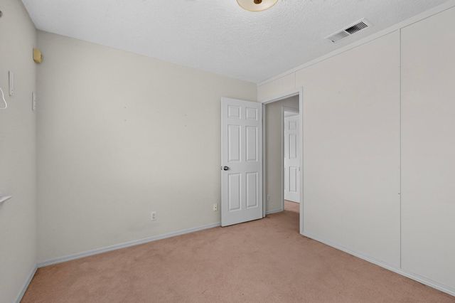 1401 Cerro Crestado Drive NW, Los Lunas, NM 87031