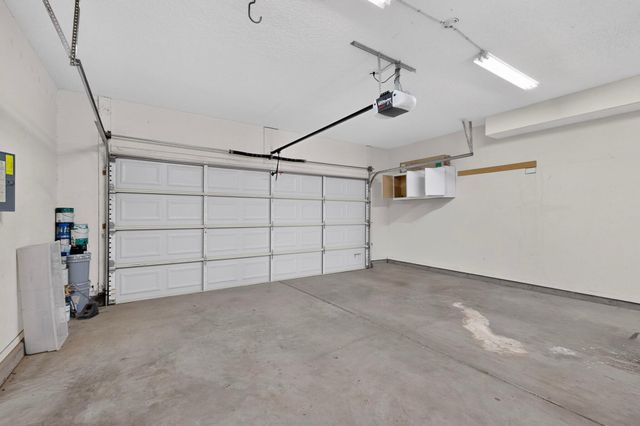 1401 Cerro Crestado Drive NW, Los Lunas, NM 87031