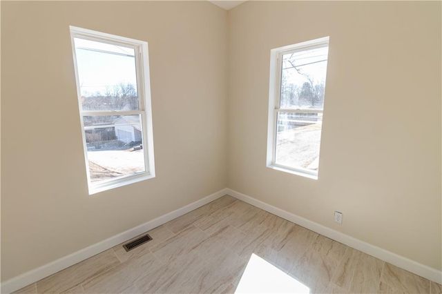 415 N 26th Street, St Joseph, MO 64501