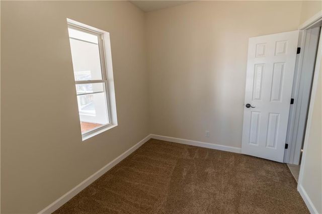 415 N 26th Street, St Joseph, MO 64501