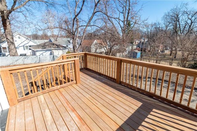 415 N 26th Street, St Joseph, MO 64501