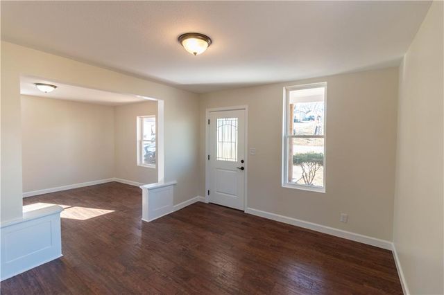 415 N 26th Street, St Joseph, MO 64501