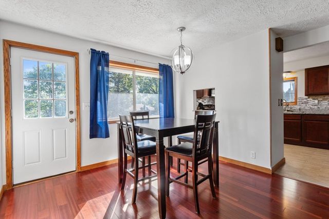 315 17th Avenue N, South Saint Paul, MN 55075